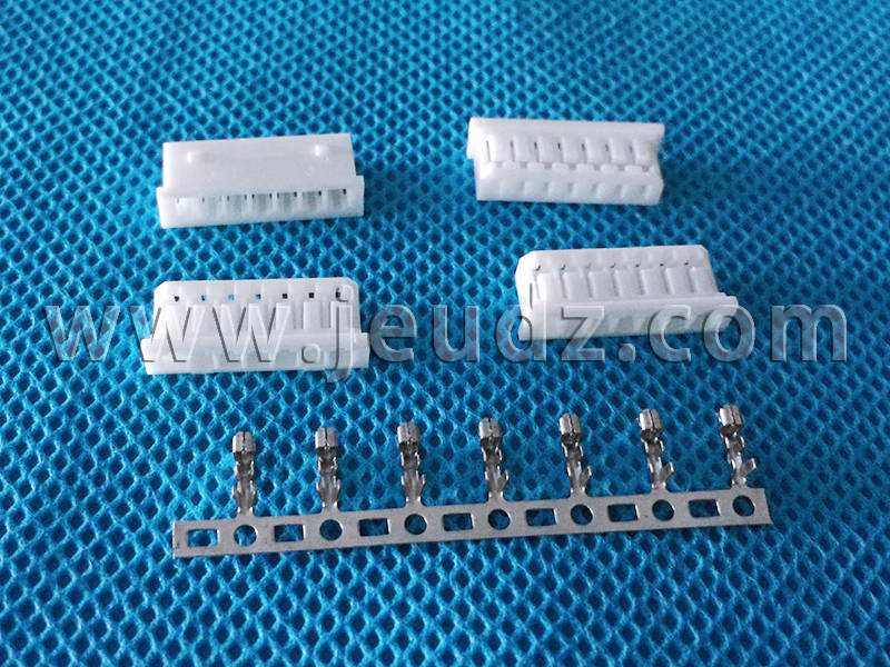 200H13-NP MOLEX51104